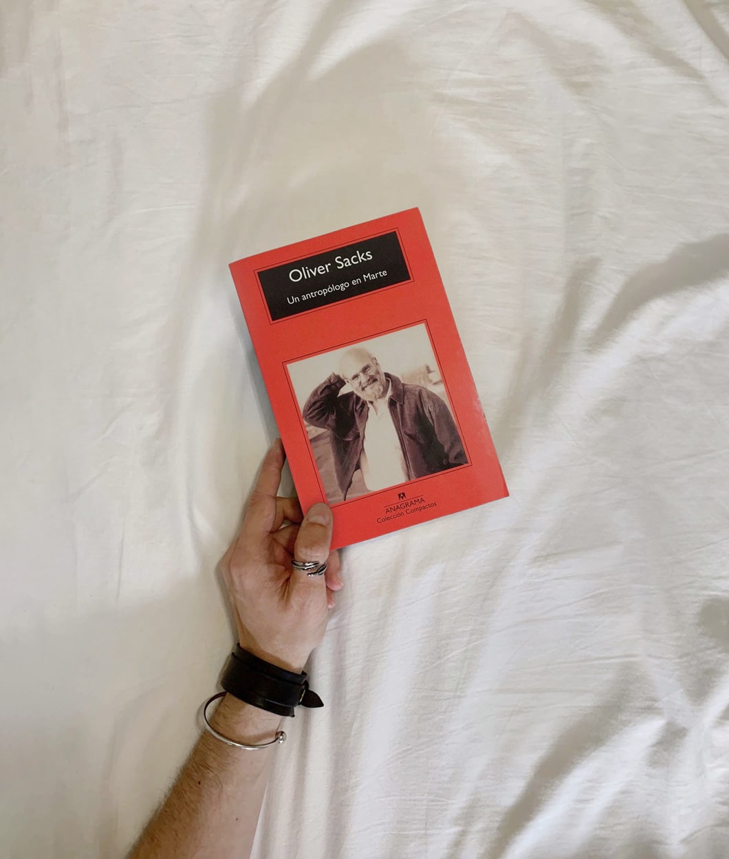 Reseña: Un antropólogo en Marte. Oliver Sacks Editorial: Anagrama