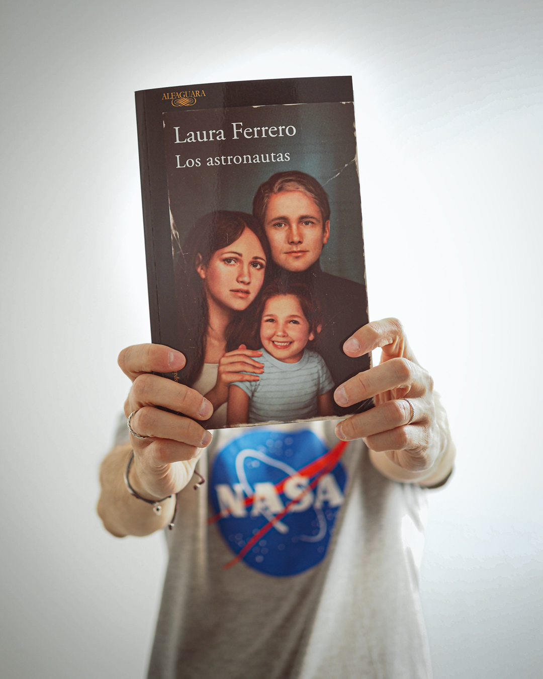 Laura Ferrero presenta 'Los astronautas', su nueva novela de Cadena SER
